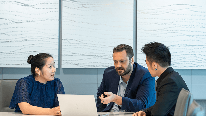 Employee mentoring at meeting room