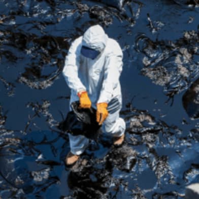 Oil spills prevention